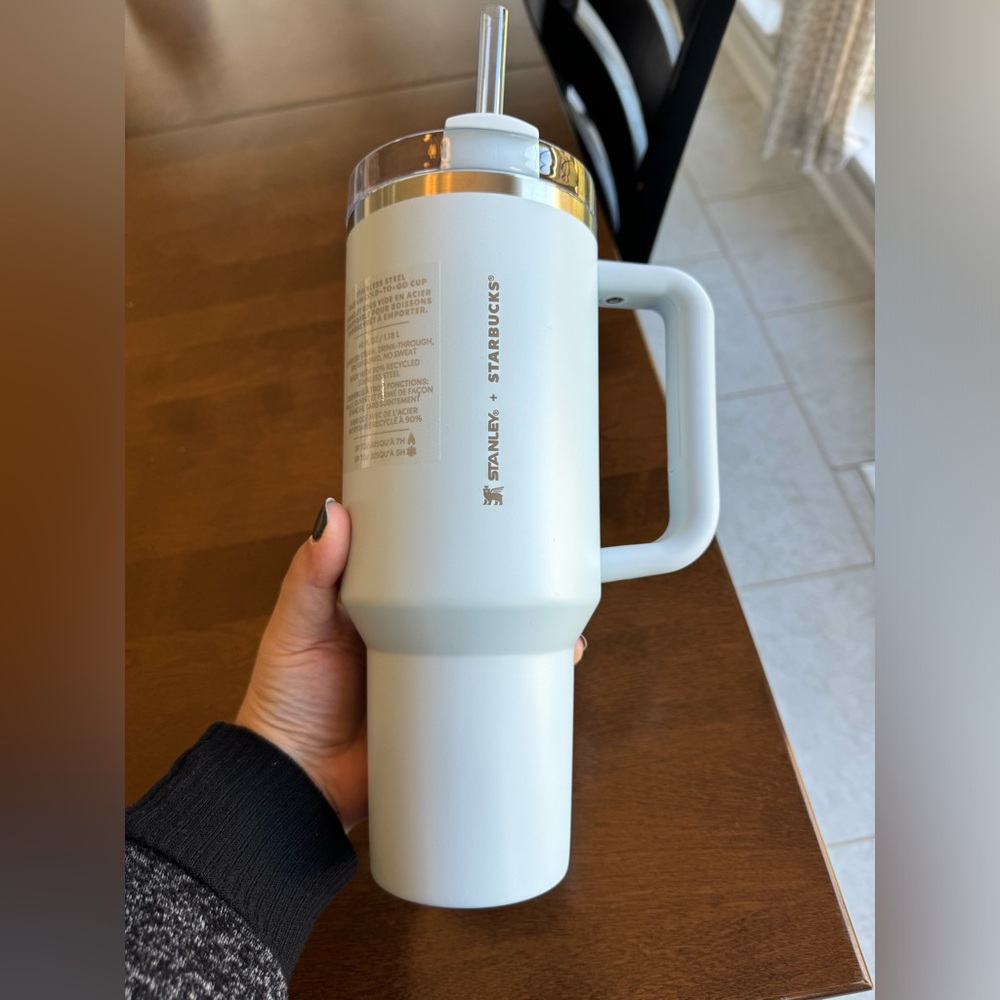 Stanley x Starbucks Spring Blue